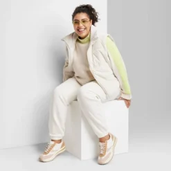 Women's Matte Cropped Puffer Vest - Wild Fable™ 8 Women's Matte Cropped Puffer Vest - Wild Fable™ -Wild Fable Store GUEST 21d50dbe 6836 4ea4 a513 140f5c41cc0d