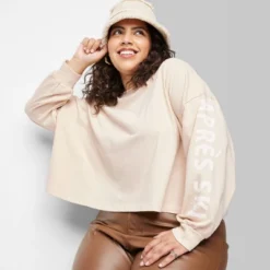 Women's Long Sleeve Heavy Knit T-Shirt - Wild Fable™ 10 Women's Long Sleeve Heavy Knit T-Shirt - Wild Fable™ -Wild Fable Store GUEST a8eb4dc1 f425 4719 a90a 207537e1703f