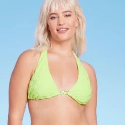Women's Daisy Textured Ring Front Triangle Bikini Top - Wild Fable™ Green 15 Women's Daisy Textured Ring Front Triangle Bikini Top - Wild Fable™ Green -Wild Fable Store GUEST e68eeeee da45 4c0f 8e2b b3f93f70eb10